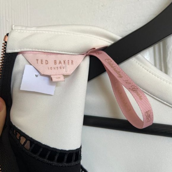 Ted Baker Pippiy Ladder Lace Skater Dress size 6 - Picture 5 of 6